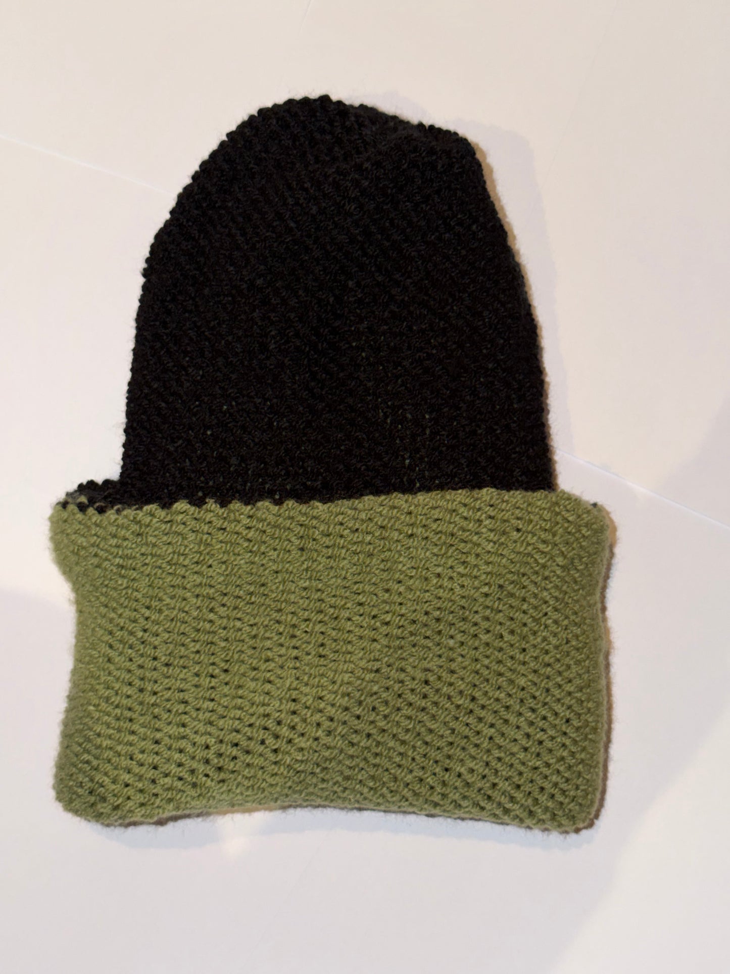 Handmade Reversible Wooly Beanie Sage Green and Black dual-color knit hat.