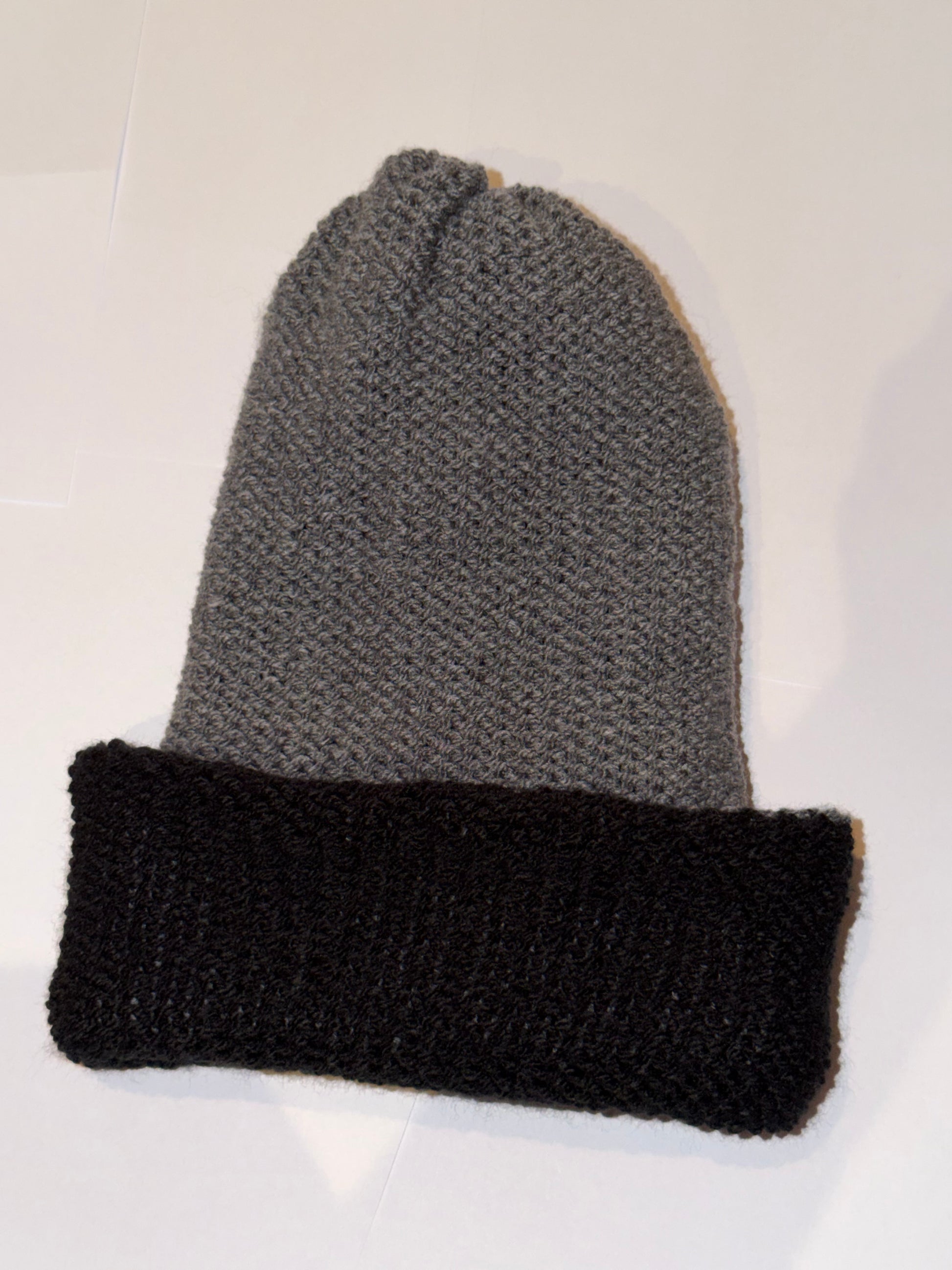 Handmade Reversible Wooly Beanie Dark Grey and Black in a dual-tone charcoal knit.